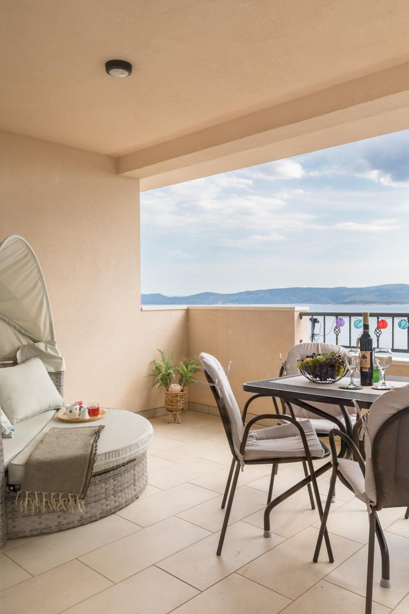 Luxurious Apartments Bona Fide Mimice Bilik gambar