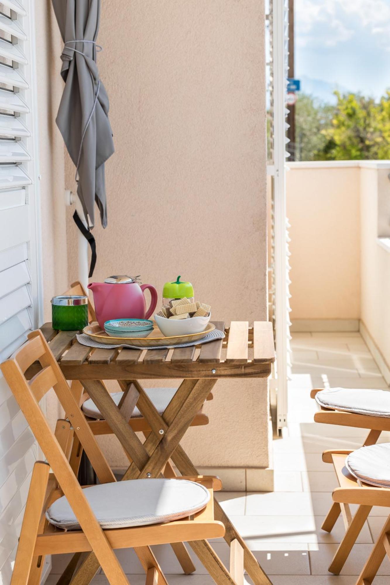 Luxurious Apartments Bona Fide Mimice Bilik gambar